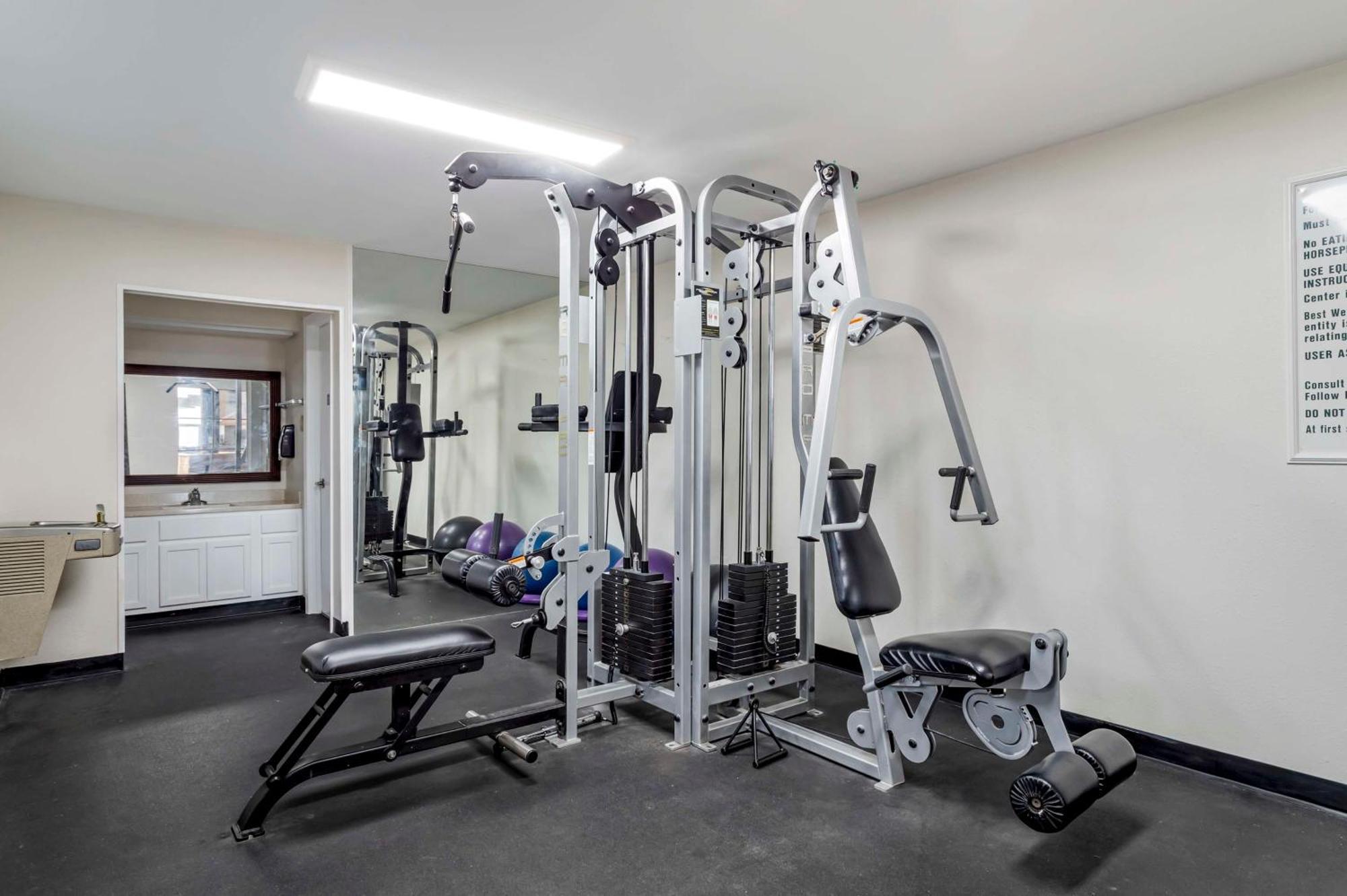 Best Western Of Alexandria Inn & Suites & Conference Center Экстерьер фото