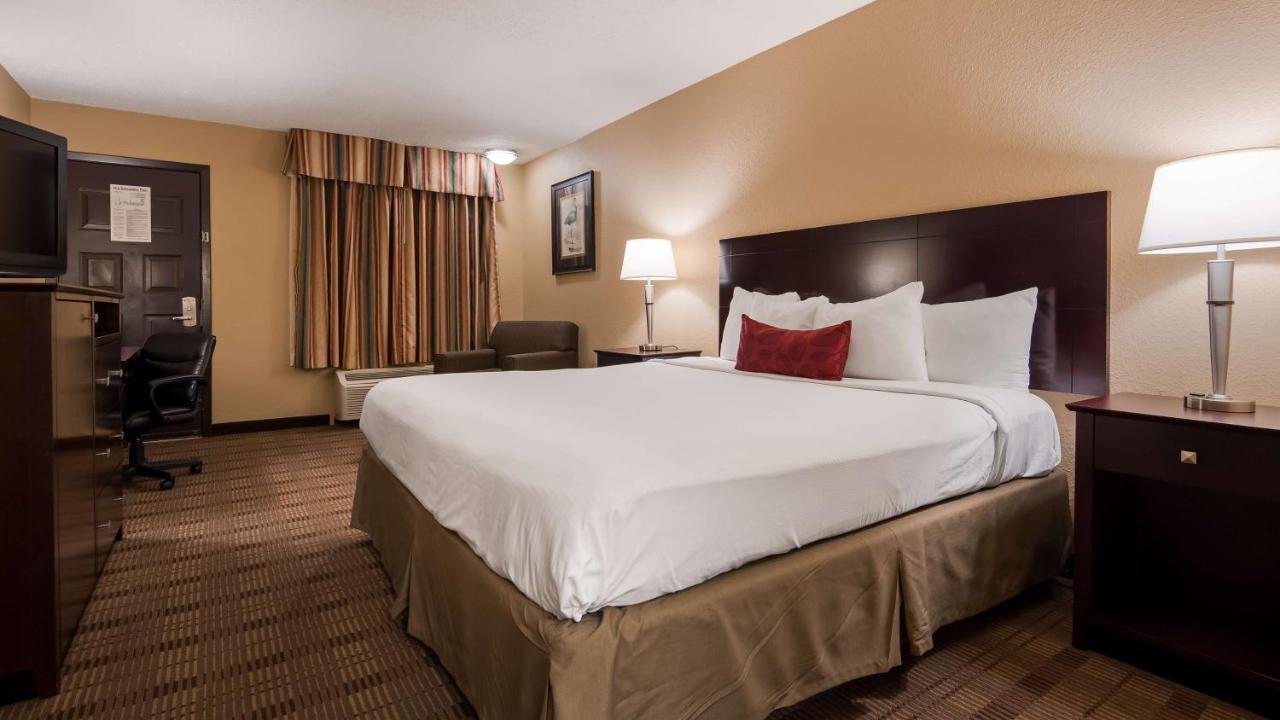 Best Western Of Alexandria Inn & Suites & Conference Center Экстерьер фото